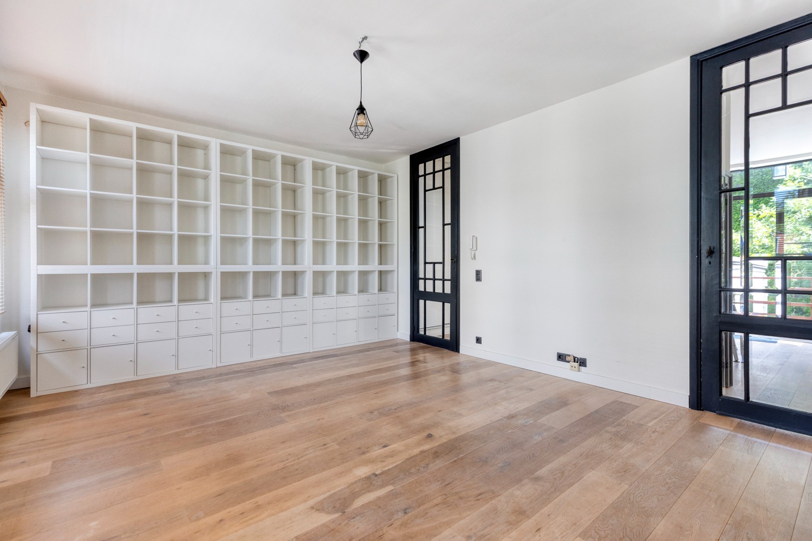 Apartment for sale in Antwerp with 2 bedrooms - photo 3