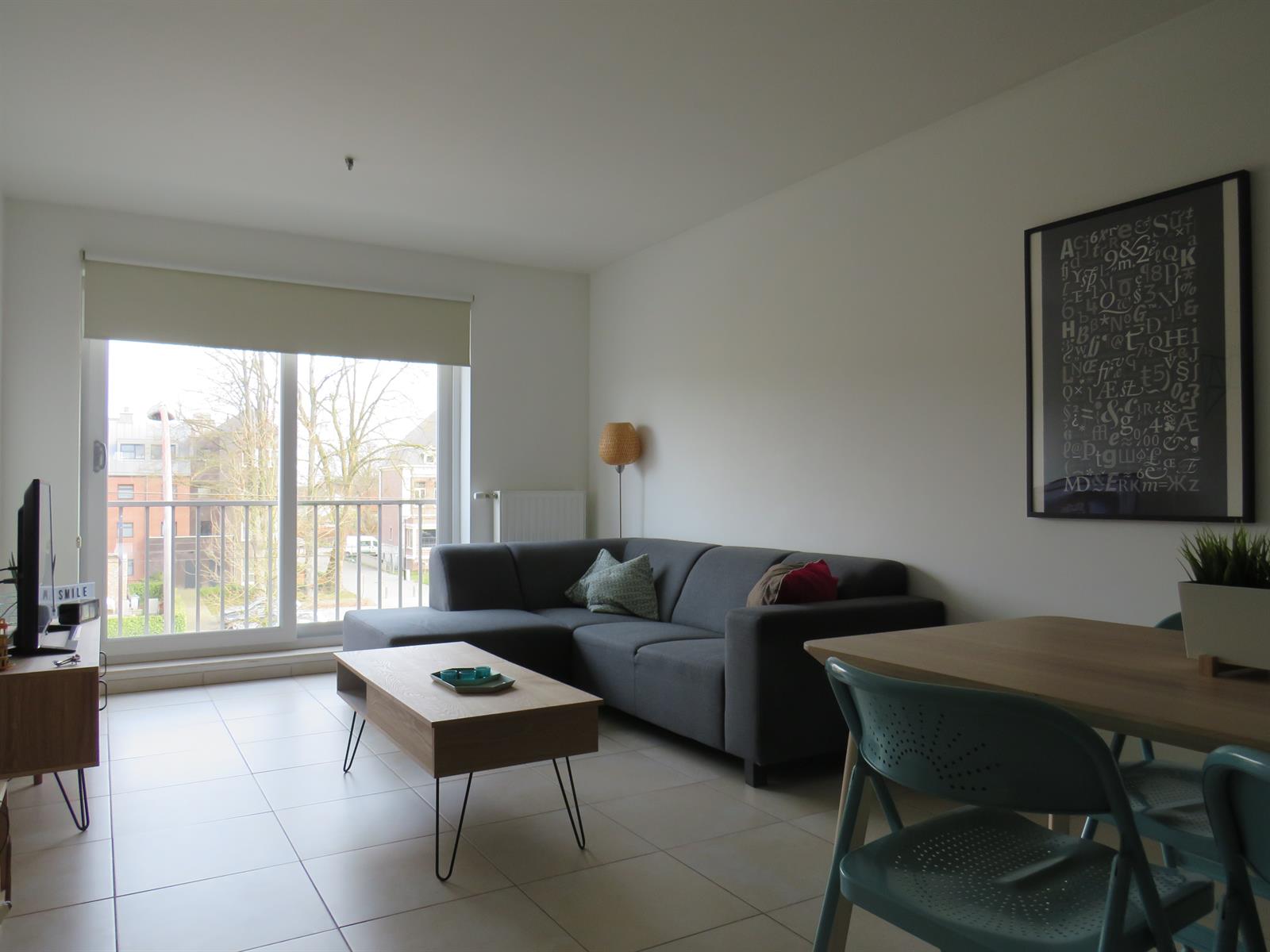 Zeer leuk en goed onderhouden appartement in het centrum van Geel  - foto 2