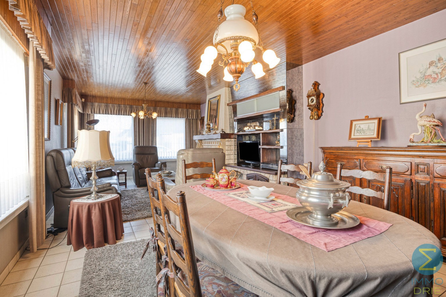 Ruime vrijstaande woning met mooie tuin op gunstige ligging. - foto 5