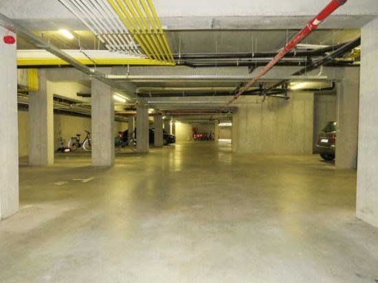 Ondergrondse autostaanplaats - foto 3