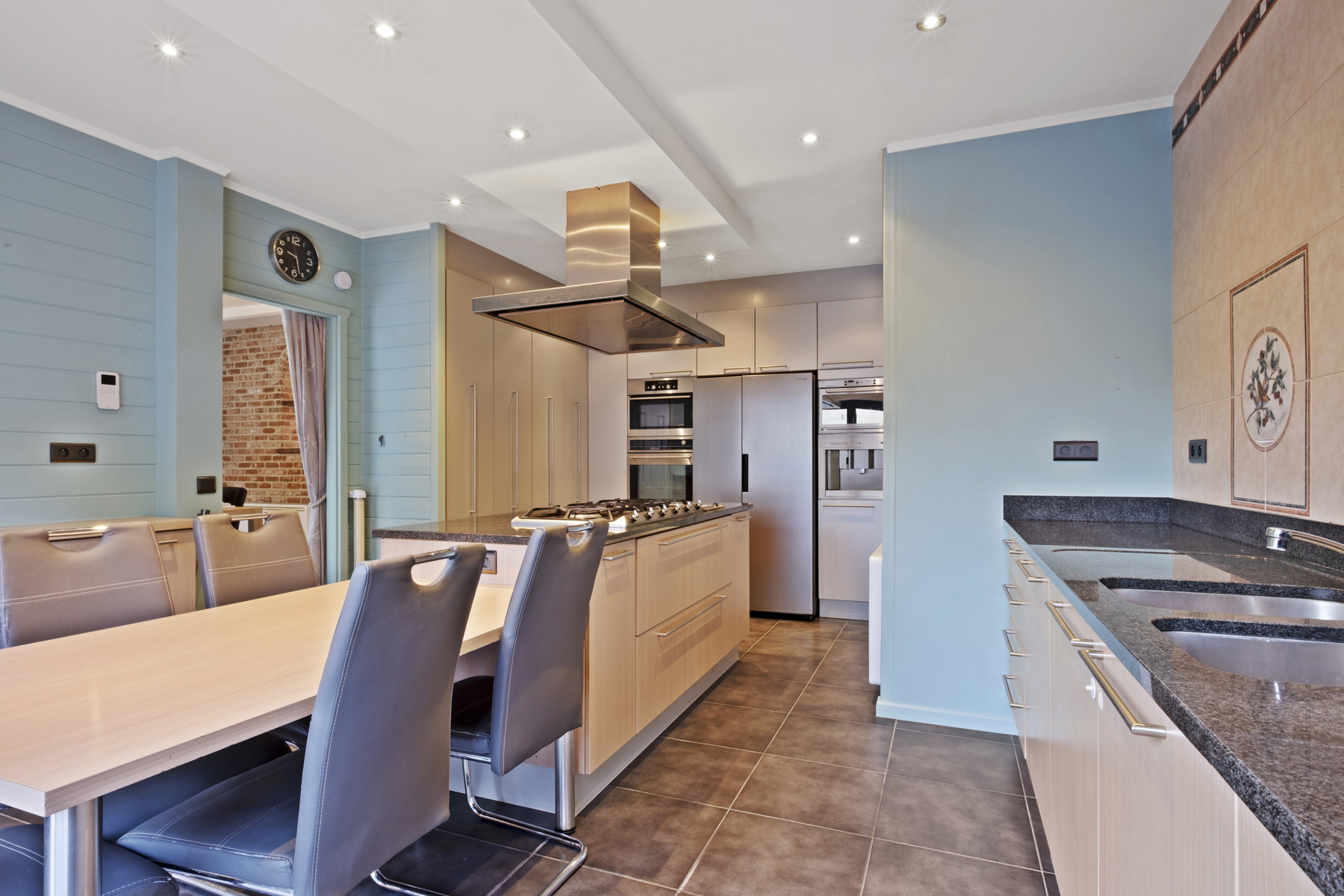 Gezinswoning met 4 slaapkamers te Brugge - foto 3