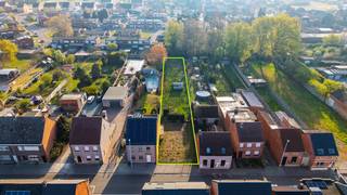 Mooi perceel bouwgrond van 796m² voor een woning in half open verband. De bouwgrond geniet een rustige, doch centrale ligging op een...