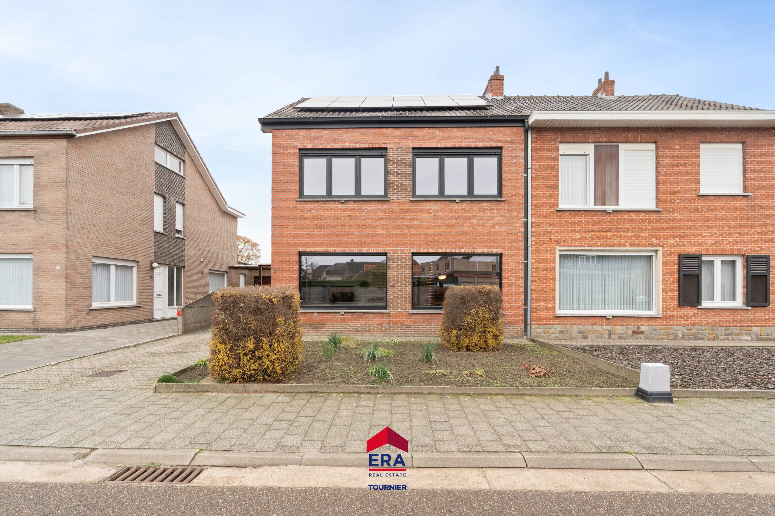 Recent gerenoveerde woning op gunstige ligging. - foto 1