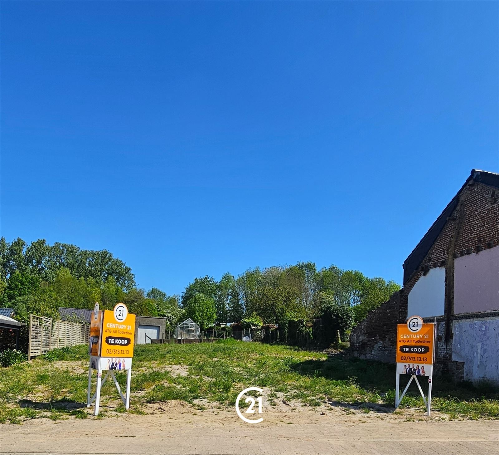 Bouwgrond voor half open bebouwing op toplocatie - foto 5