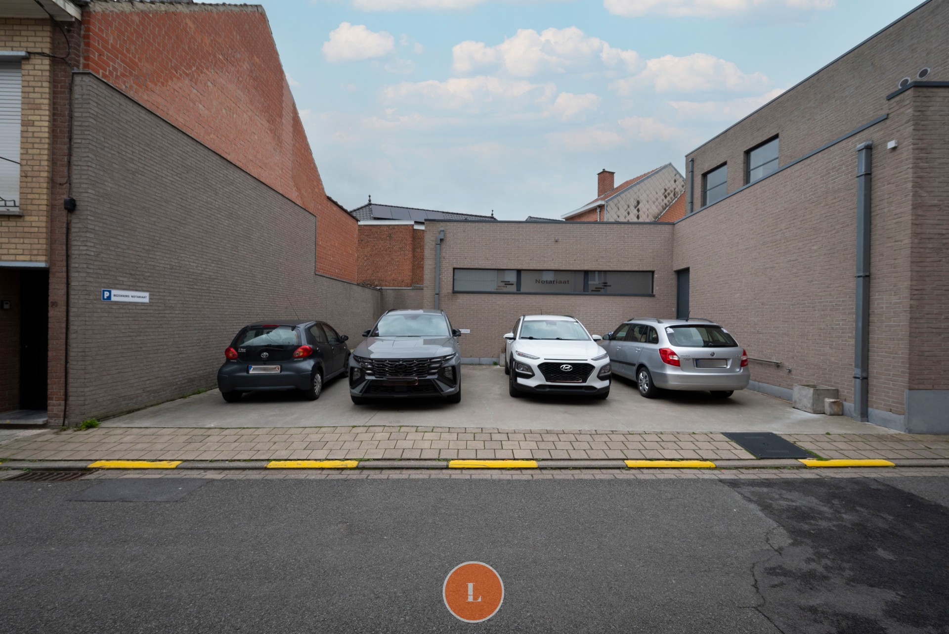 Instapklaar kantoor in hartje centrum met parking - foto 2