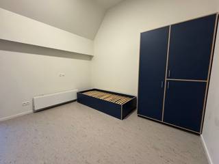 Een prachtige nieuwbouw studentenkamer aan de Biehal 10 in Leuven. De kamer is volledig bemeubeld en beschikt over eigen sanitair en een...