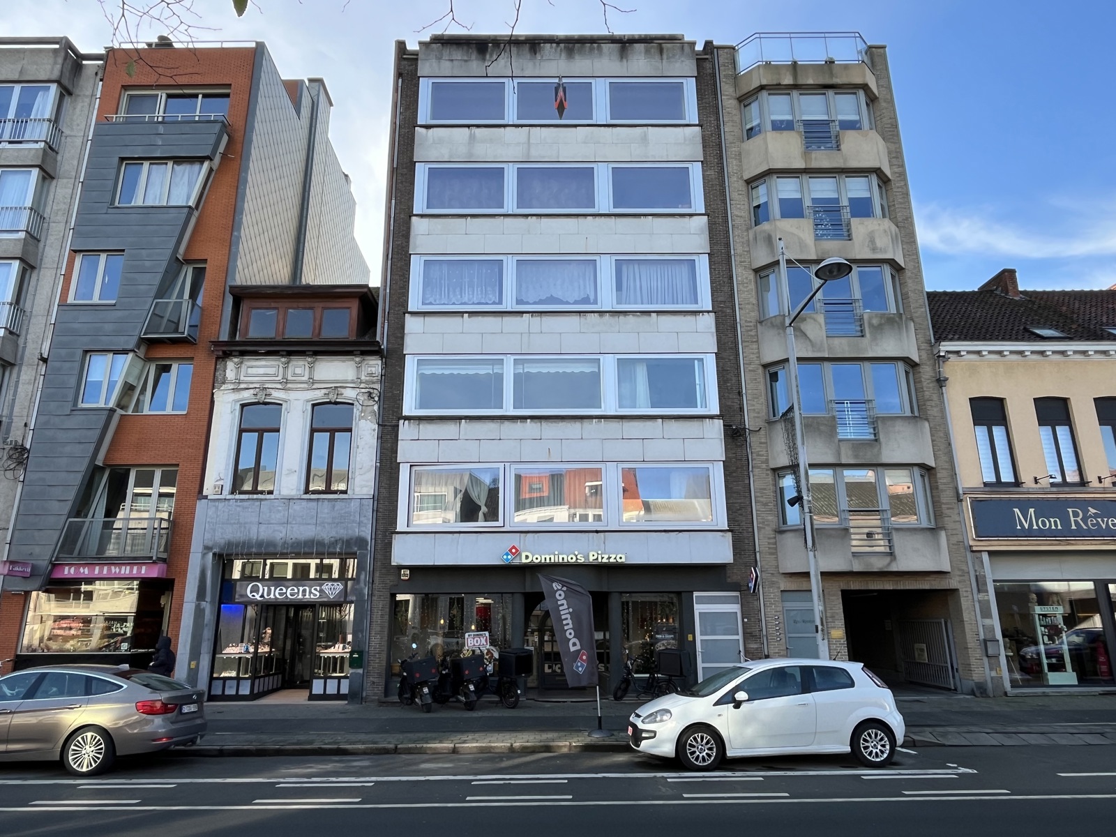 Stijlvol vernieuwde penthouse met 2 gigantische terrassen - foto 2