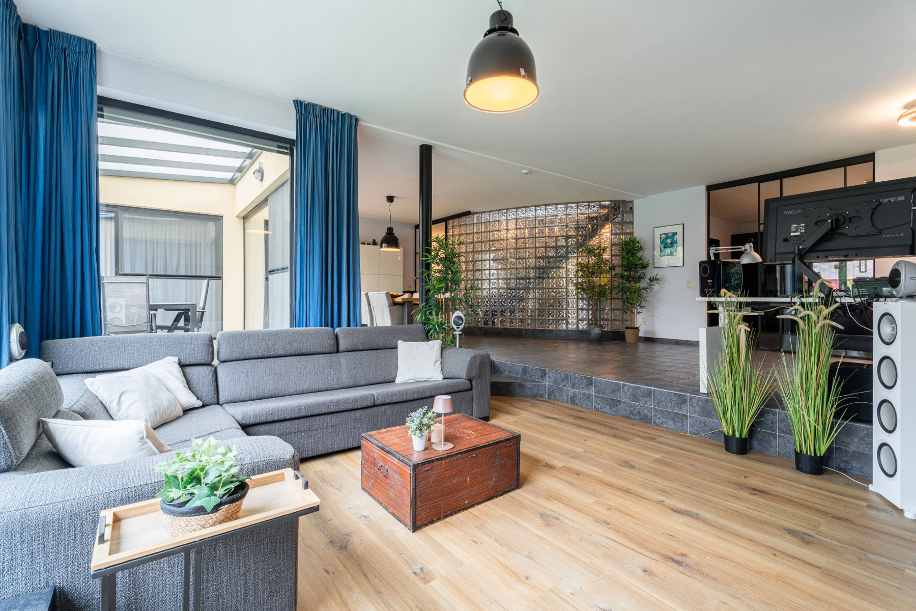 Eigentijdse villa in een kindvriendelijke omgeving - foto 4