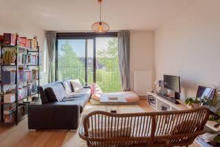 Bright flat (EPC A) with 2 bedrooms and 2 bathrooms.Built in 2013 with attention to quality materials, this flat is located in a popular location...