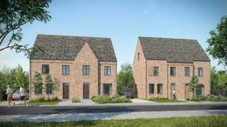 🏡 Nieuwbouw woningen in klassieke stijl – oplevering najaar 2027Ontdek deze 5 energiezuinige nieuwbouwwoningen in een tijdloze, klassieke architectuur. Elke woning wordt gebouwd met aandacht voor kwaliteit, comfort en duurzaamheid — ideaal voor wie modern wooncomfort wil combineren met een stijlvolle uitstraling.✨ Kenmerken & indelingE‑peil 10 – uiterst energiezuinigWarmtepomp + zonnepanelen3 slaapkamersVaste trap naar de zolder (ideaal als hobbyruimte of toekomstige uitbreiding)Voorzien van alle hedendaags wooncomfort🛠️ Inspraak in afwerkingKopers genieten van volledige inspraak in:vloerenbinnendeurenkeukenbadkamerZo creëer je jouw woning volledig volgens jouw smaak.💰 Prijs & voorwaardenPrijs vanaf € 482.000 (exclusief kosten)6% BTW mogelijk (onder voorwaarden)📩 Meer infoPlannen, lastenboek en bijkomende documentatie zijn beschikbaar via:filip@distrikt.immo