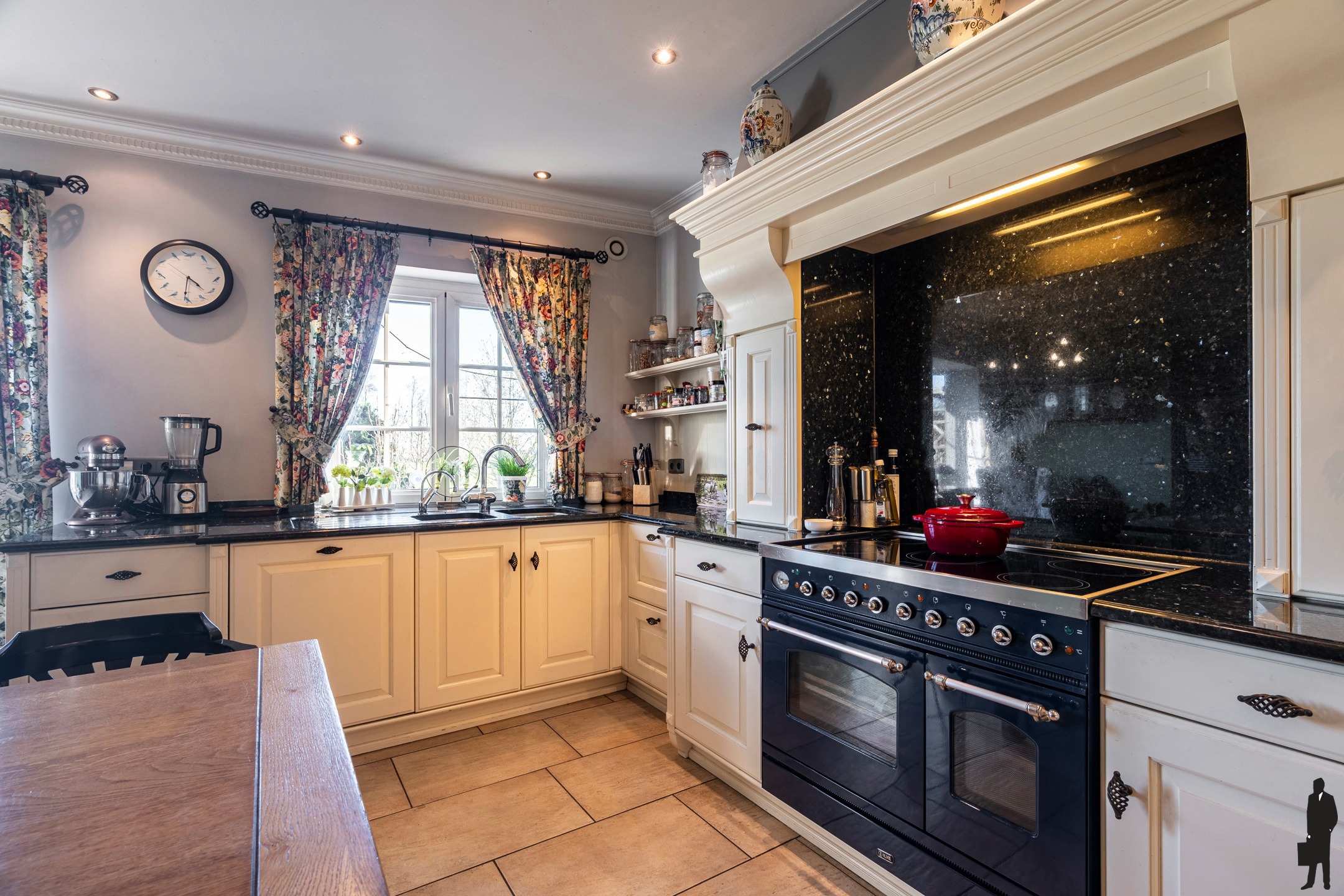 Ruime woning van ca. 400m² met EPC B, landelijk gelegen. - foto 5