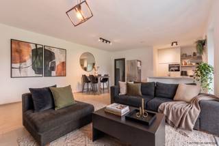 Interesse? Meer informatie op www.SWEVERS.be. - Dit modern en energiezuinig gelijkvloers appartement bevindt zich in de gezellige dorpskern...