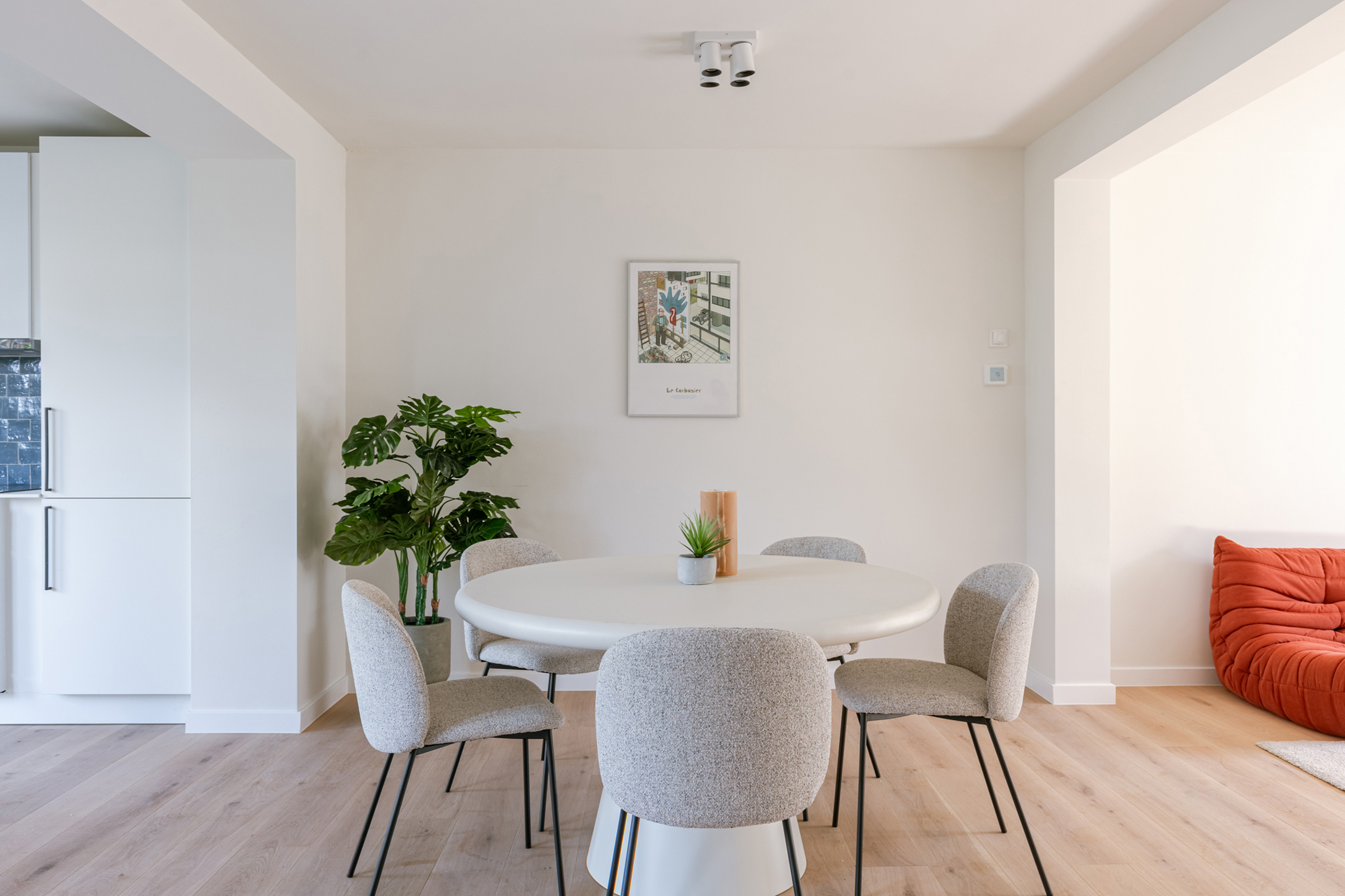Recent gerenoveerde woning met 3 slaapkamers in residentiële buurt - foto 4