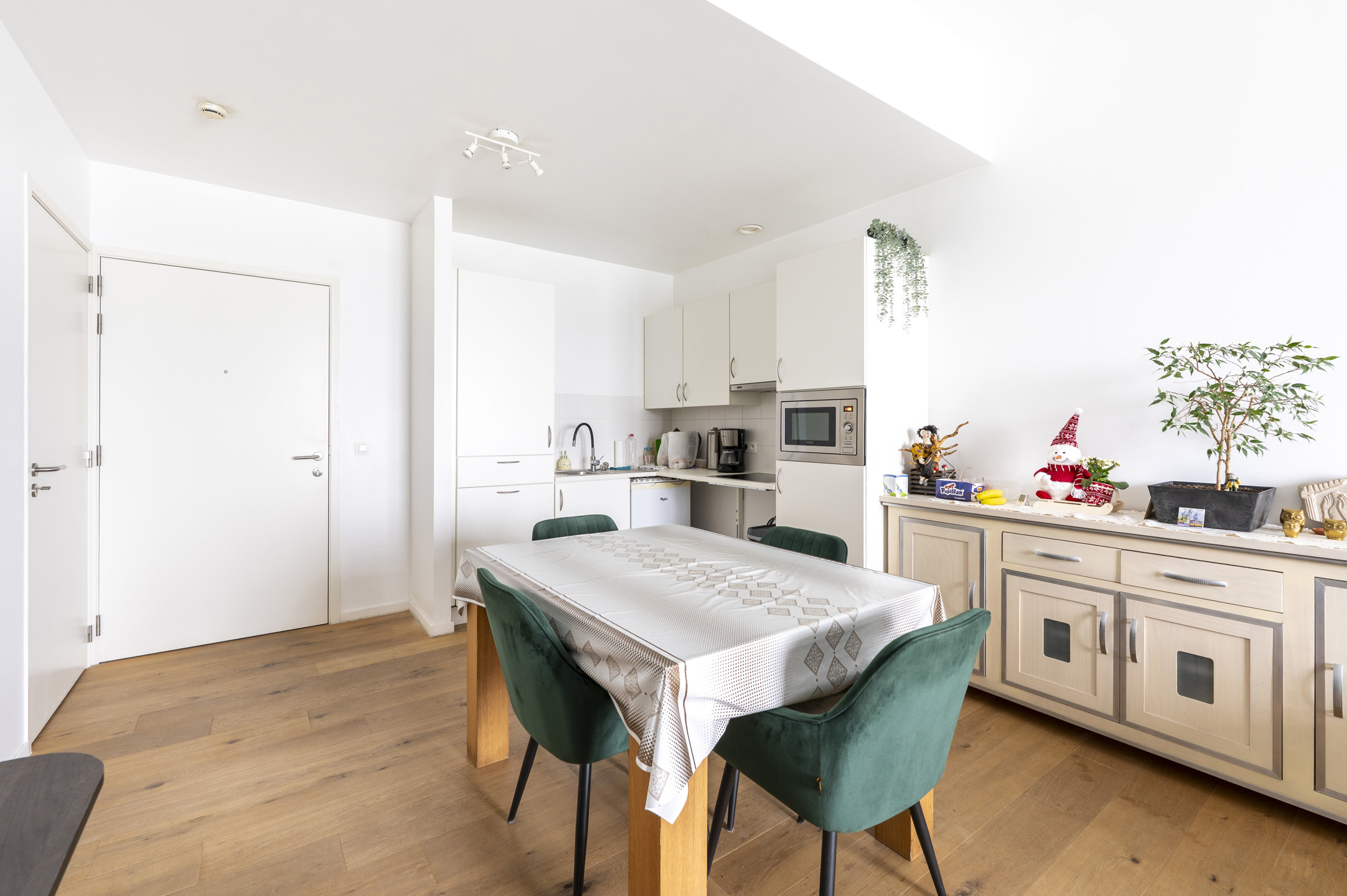 Instapklaar 1 slkr appartement met panoramisch uitzicht en fantastisch terras - foto 5