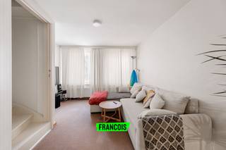 Deze instapklare woning is gelegen in de Peperstraat, op een toplocatie in het Sint-Annakwartier, op wandelafstand van de Grote Markt,...