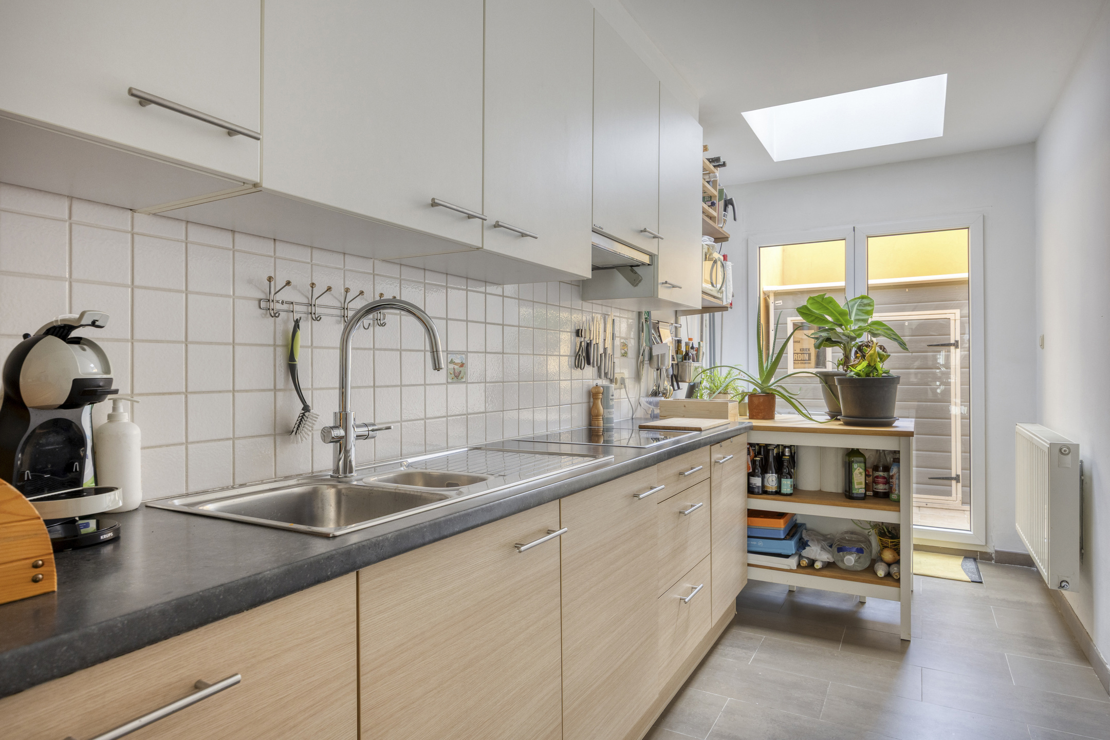 Centraal gelegen woning met 3 slaapkamers en terras - foto 5