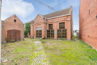 Uniek vergund project in het centrum van Westerlo – Ook te koop als renovatieprojectOntdek dit uitzonderlijke en vergunde project, centraal gelegen...