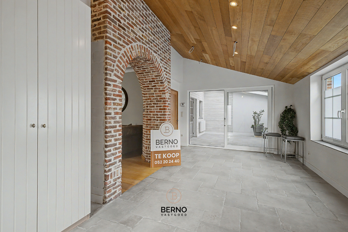 Instapklare charmante woning met zonnige binnentuin en garage. - foto 4