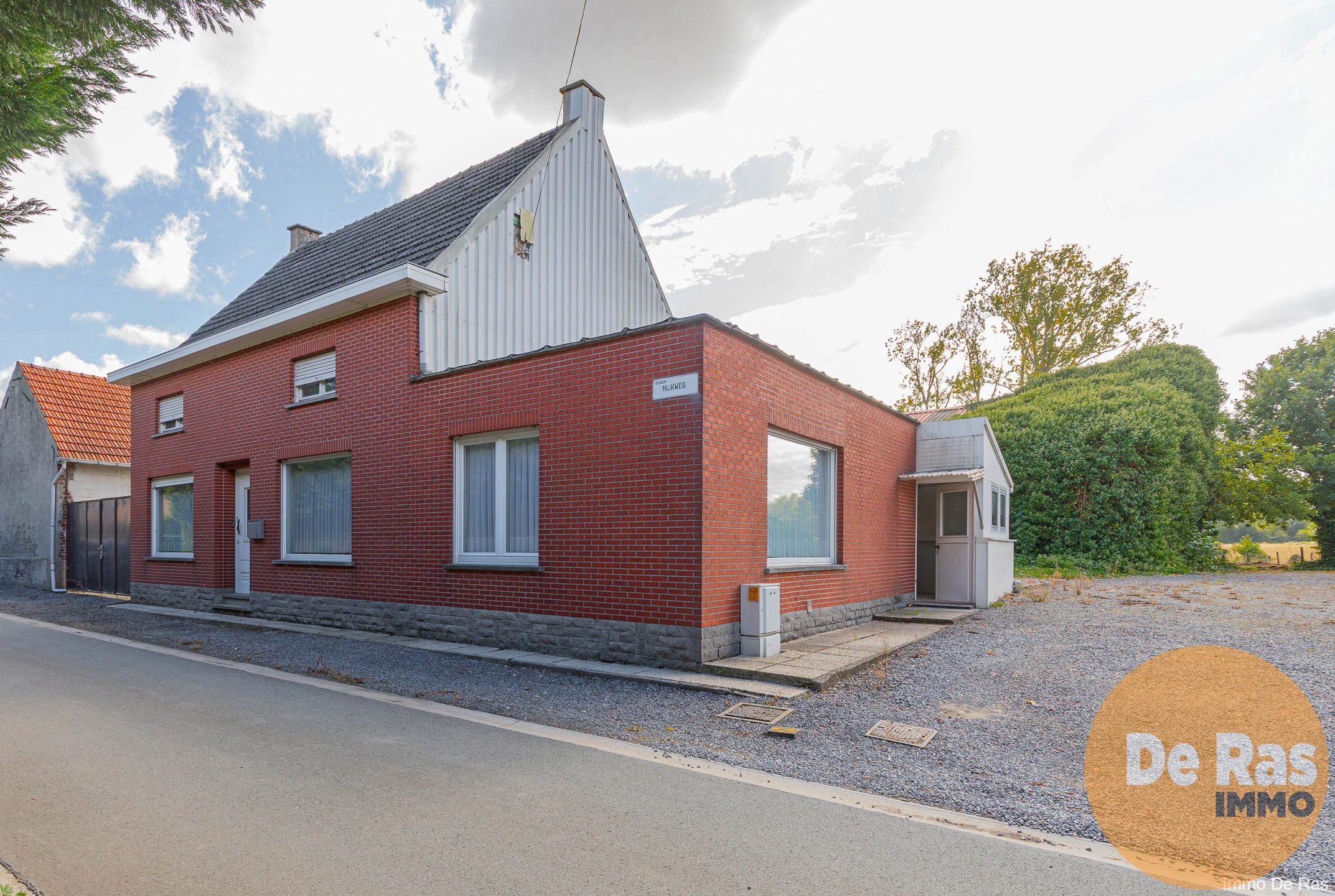 Maison à vendre à Lede avec 5 chambres - photo 1