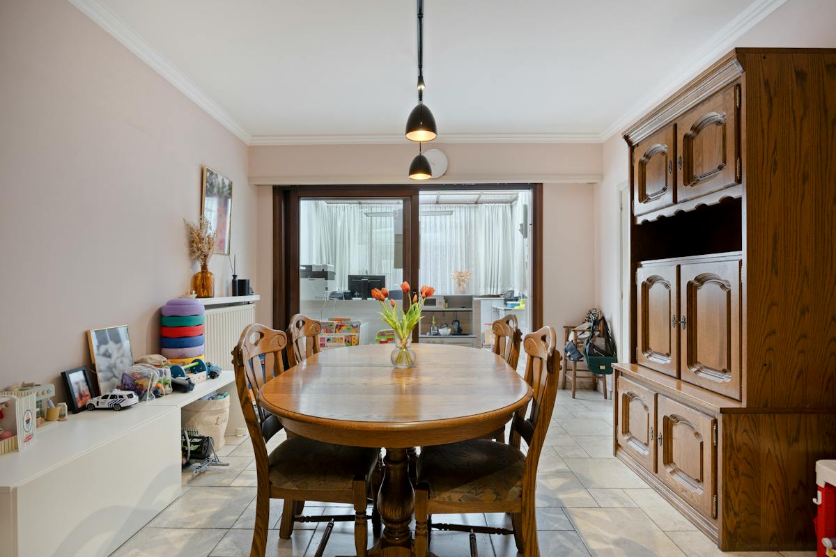 Propriété commerciale avec maison, 6 chambres, à vendre dans le centre de Wildert - photo 5