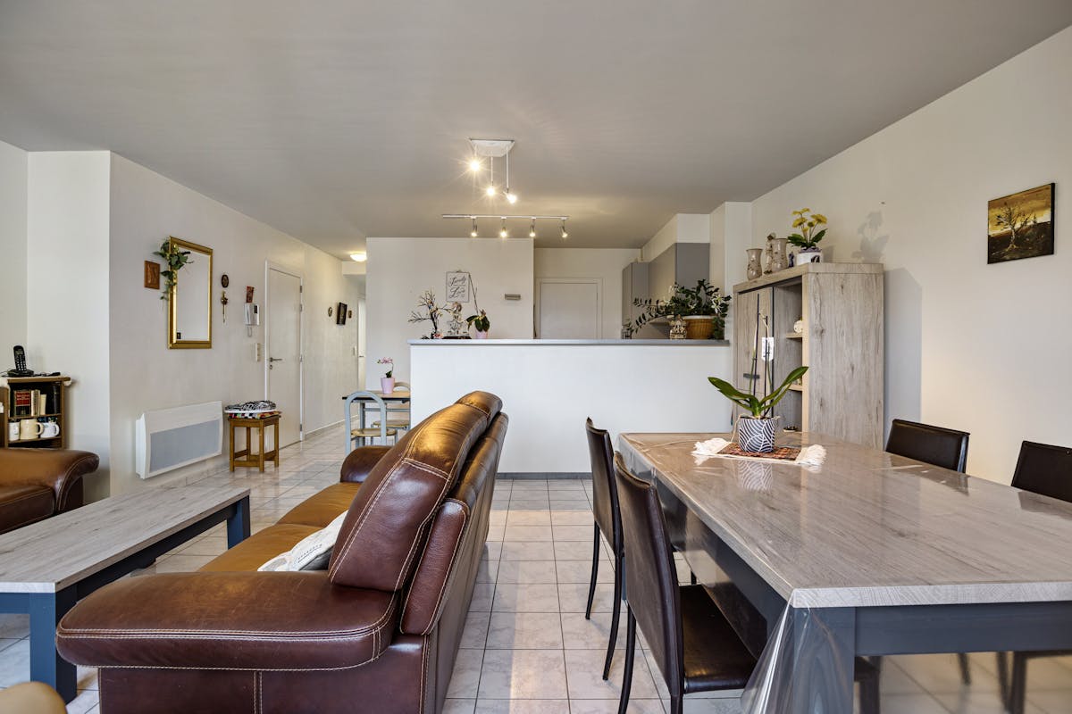 Appartement de 2 pièces prêt à emménager à vendre dans la Veurnestraat à Poperinge - photo 1