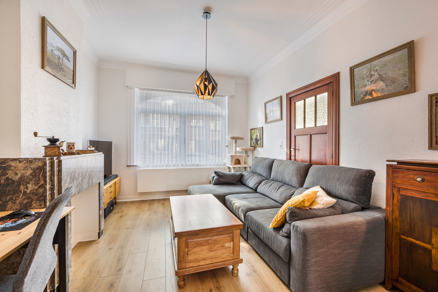 Instapklare woning met drie slaapkamers en tuin - foto 3