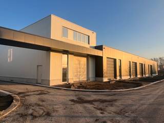 Commercial à vendre à Genk