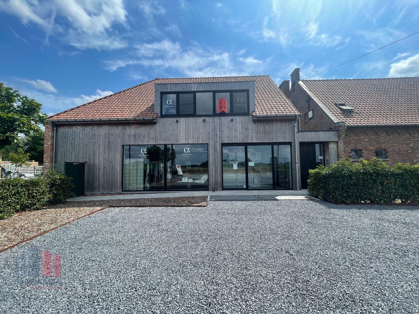 Instapklaar en modern kantoor van 110 m² met terras te Deinze - foto 5