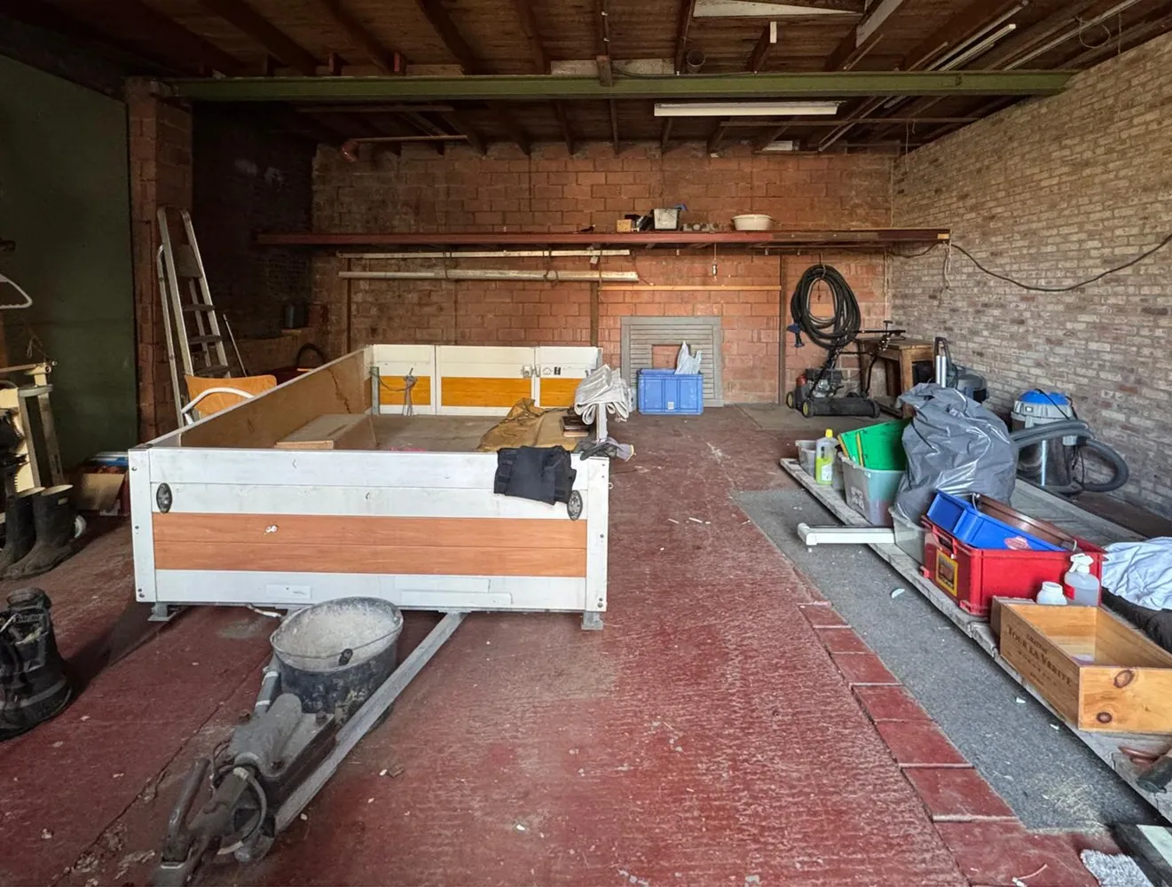 Bouwgrond van 257m² met grote garage van ca. 45 m² - foto 5