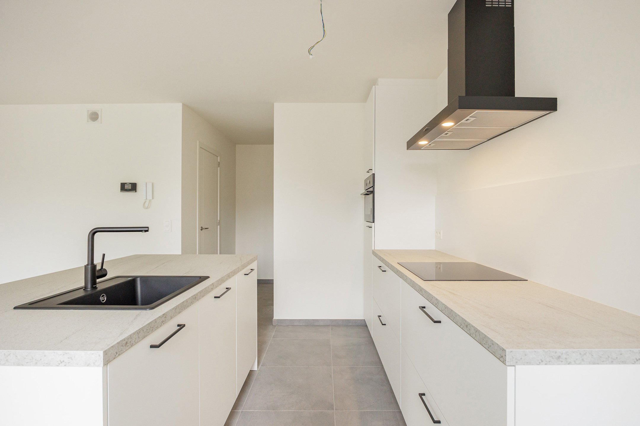 Nieuwbouw gelijkvloers appartement met tuin en terras - foto 5