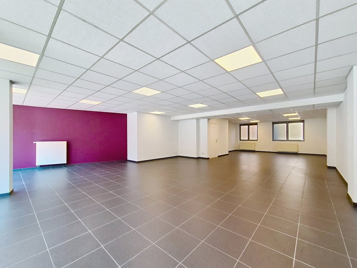 Excellently located office (approx. 110 m²) in the center of Ghent - photo 3