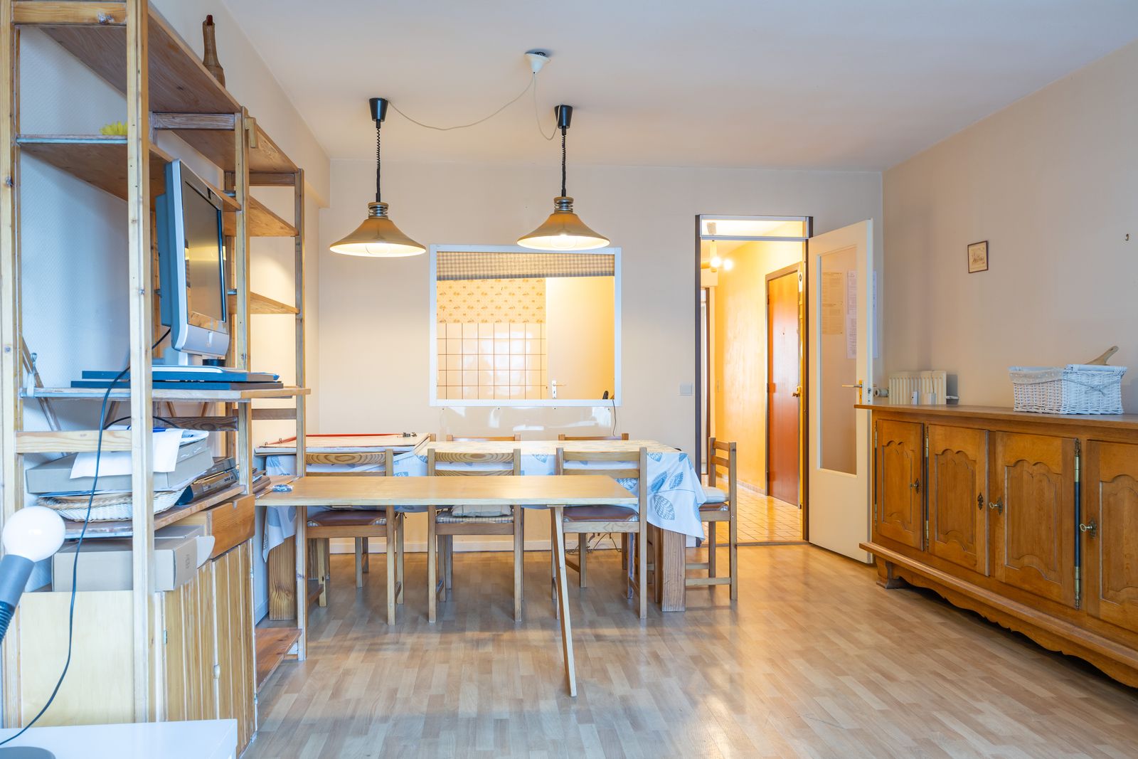 Spacieux appartement avec 2 chambres et vue latérale sur la mer au cœur d'Ostende - photo 4