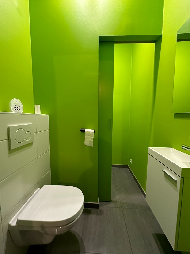 Opbrengsteigendom met 8 appartementen, 10 ondergrondse garageboxen. - foto 4