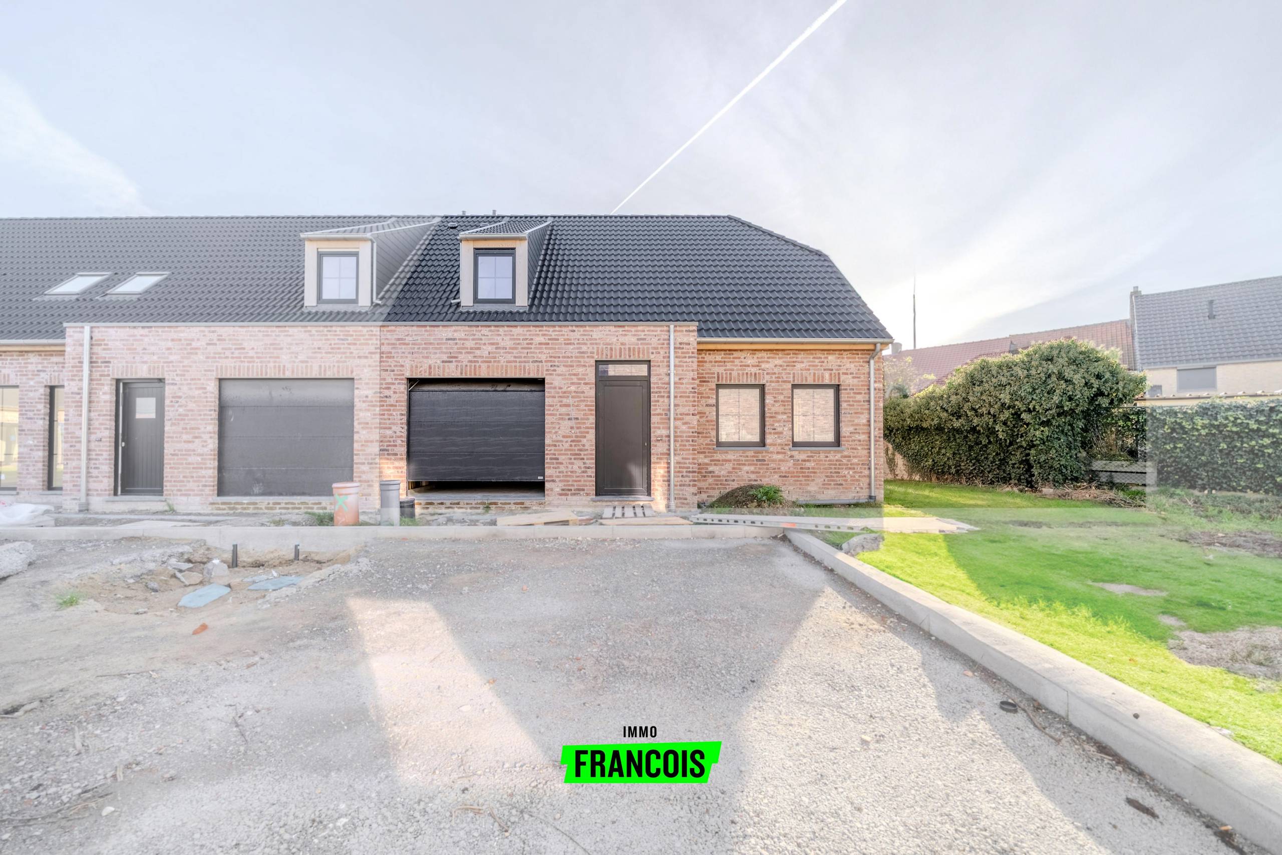 Maison à vendre à Dixmude avec 4 chambres - photo 1