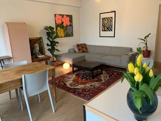 Op zoek naar een lichtrijk appartement op een toplocatie in Antwerpen? Dit aangename 1-slaapkamerappartement op de vierde verdieping combineert een open zicht en een uitstekende ligging vlakbij het Groen Kwartier.<br /><br />Het appartement geniet van veel natuurlijke lichtinval en een uitzicht, wat zorgt voor een ruim en aangenaam gevoel.<br /><br />Extra troef is de praktische privatieve berging op het gelijkvloers, ideaal voor voorraad of extra opslagruimte. Op de gelijkvloers is eveneens een gemeenschappelijke fietsenberging aanwezig.<br /><br />Gelegen op wandelafstand van het Groen Kwartier, winkels, horeca, openbaar vervoer (Berchem station) en belangrijke invalswegen. Een ideale woonst voor starters, alleenstaanden of als investering.<br /><br />Geen asbest + elektriciteit conform.<br /><br />Kijkdag op 14 juni. Aanvraag tot bezoek kan op llstraat333@gmail.com.<br />Instelprijs EUR 215.000. Momenteel verhuurd.