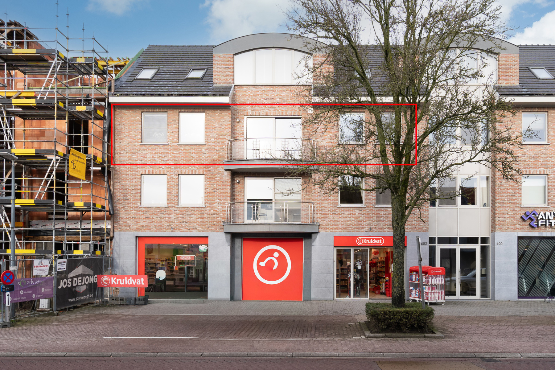 RUIM APPARTEMENT IN HET CENTRUM VAN WUUSTWEZEL - foto 1