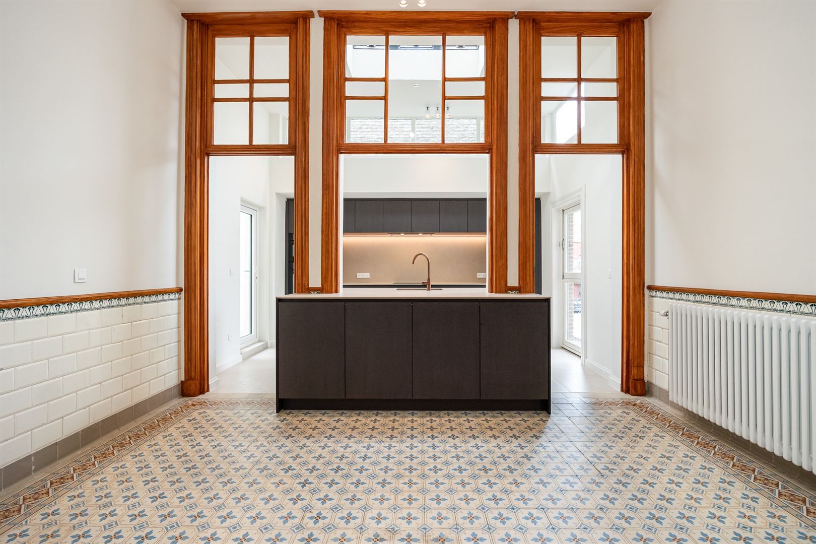 LUXURY LIVING IN ART-NOUVEAU! PRACHTIG NIEUWBOUW APPARTEMENT MET 171M² BEWOONBAAR AAN GROEN KWARTIER - foto 1