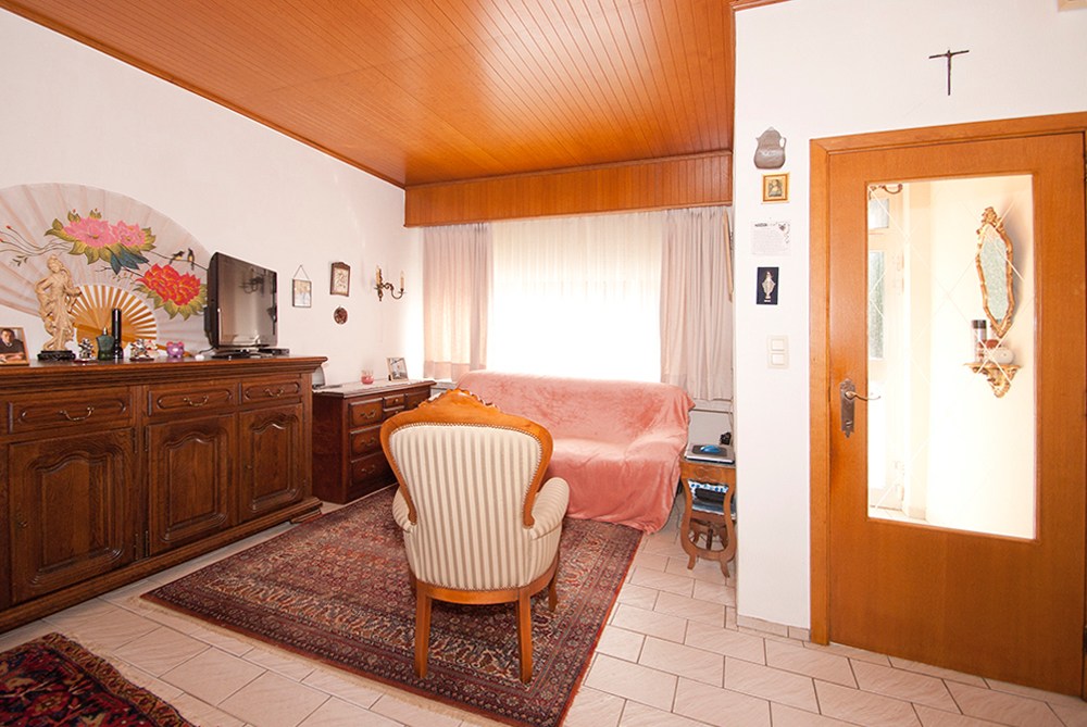 Ideaal gelegen woning met 2 slpks en stadskoer - foto 2