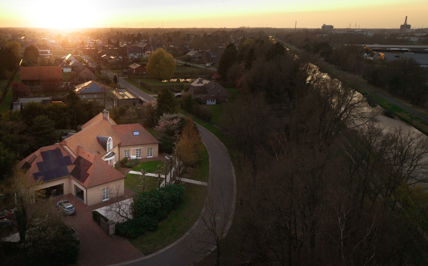 Exclusieve villa waar ruimte, rust, privacy en ontspanning uitzonderlijk gecombineerd worden - foto 2