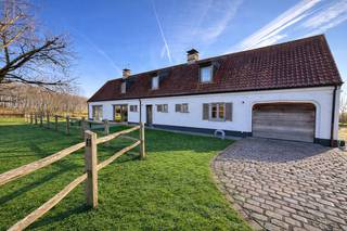 House for sale in Damme