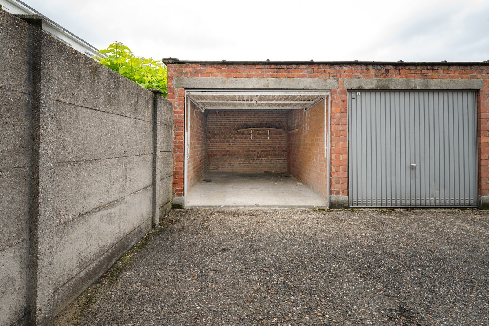 Garage for sale in Deurne - photo 1