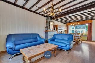 GEZINSWONING MET VEEL POTENTIEEL OP EEN GELIEFDE LOCATIE TE NEERHAREN ! <br /><br />We vinden deze halfopen bebouwing met een bewoonbare oppervlakte van 155 m² terug op een perceel van 8a 28ca te Neerharen-Lanaken. <br /><br />Voor meer informatie, neem zeker een kijkje op onze website via de volgende link:<br />https://www.sterkvastgoedmakelaars.be/detail/te-koop-woning-lanaken/7662043?dosearch=True&flowstatus=ForSale,ForSaleReserved,ForSaleWithBid,ToCompleteForSale,SoldUnderReserve,Sold&pageindex=1&pagesize=12&searchpage=ForSale&sortdirection=DESC&sortfield=pub_flowstatus&transactiontype=Sale