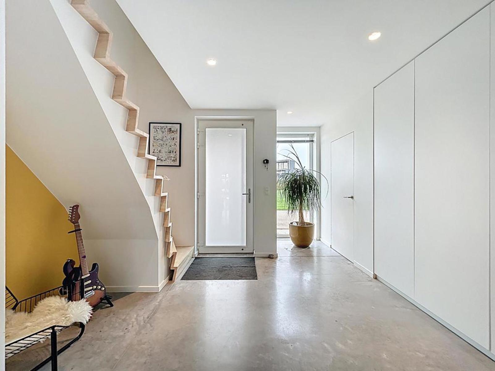 Energiezuinige woning met 3 slpks, zonnepanelen en  tuin - foto 3