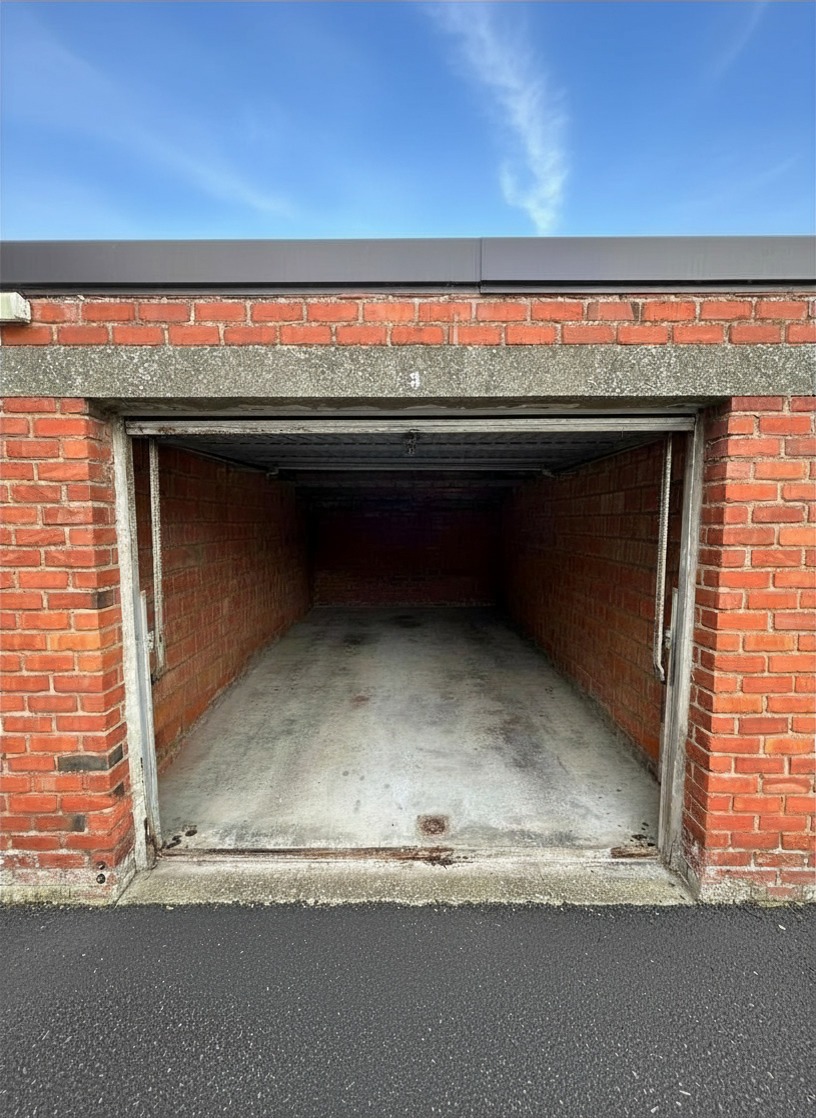 Gesloten garage te koop in Ieper - foto 2