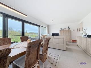 In een zeer recent gebouw aan de oevers van de Schelde bevindt zich dit uitzonderlijk ruime en instapklare appartement.Dankzij de nabijheid van...