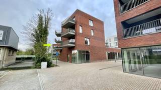 Te residentie Nieuwe Markt, op wandel- en fietsafstand van scholen, openbaar vervoer, winkels met als extra troef een supermarkt gevestigd in...