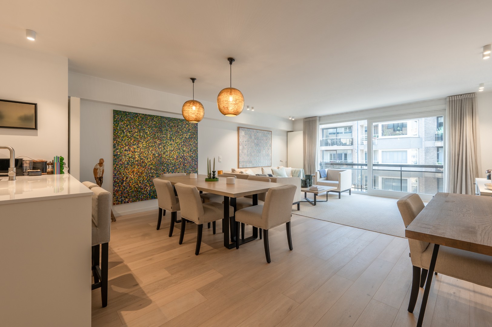 Beautiful and spacious apartment in the centre of Knokke with 3 bedrooms - photo 3