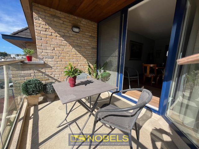 Te koop, ruim, knap afgewerkt 3-slaapkamerappartement met 2 terrassen en garage te Oudenaarde - foto 2