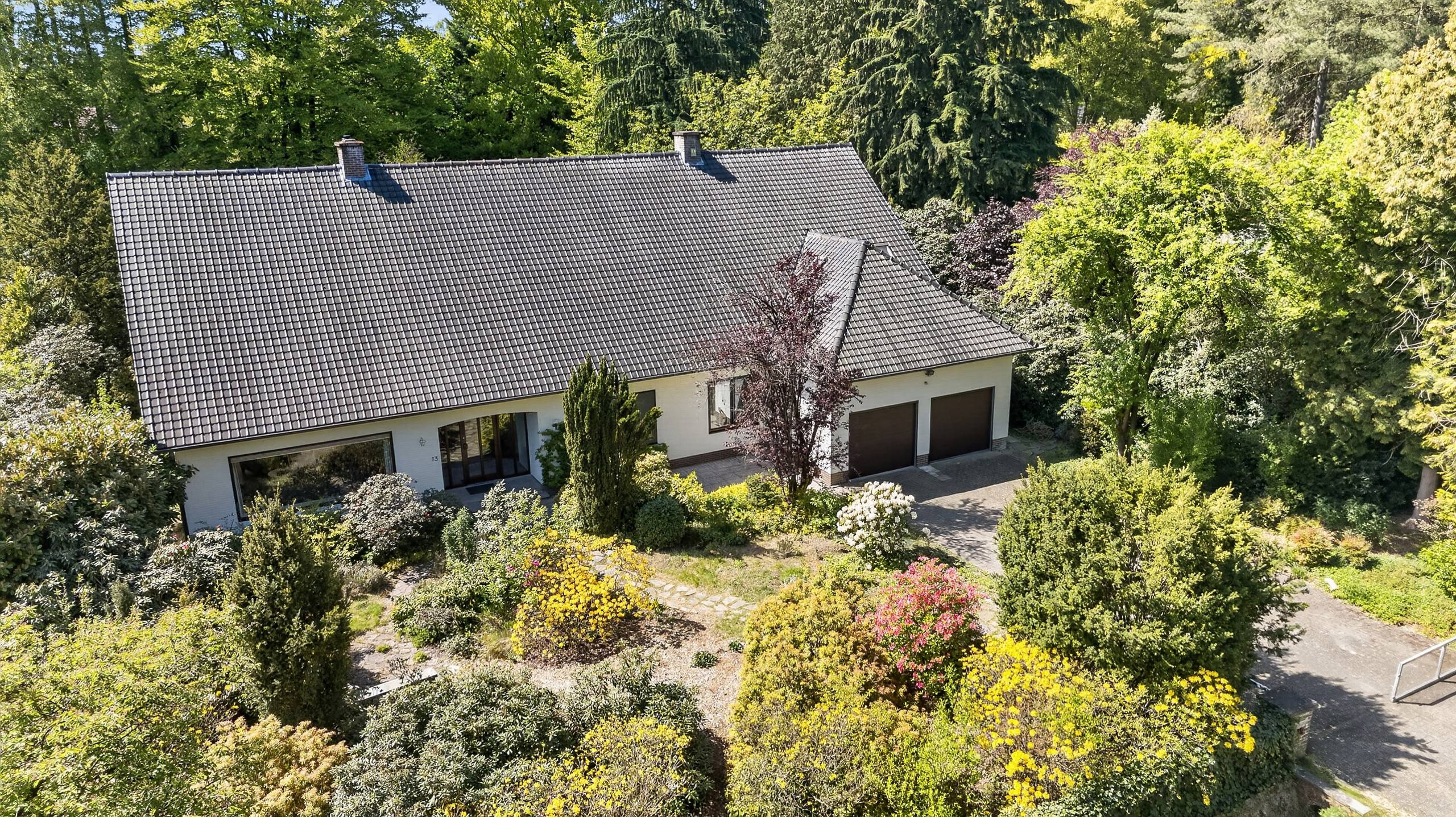 House for sale in Oud-Turnhout with 5 bedrooms - photo 2