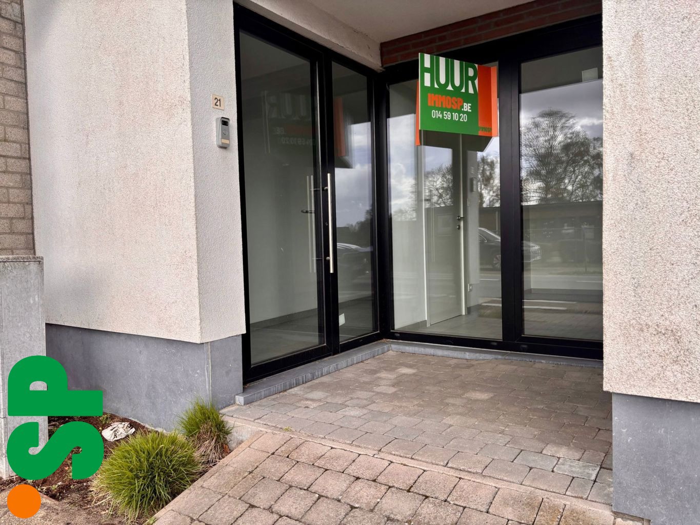 Nieuwbouw appartement met 2 slaapkamers, terras en ondergrondse autostaanplaats nabij het centrum van Veerle. - foto 2